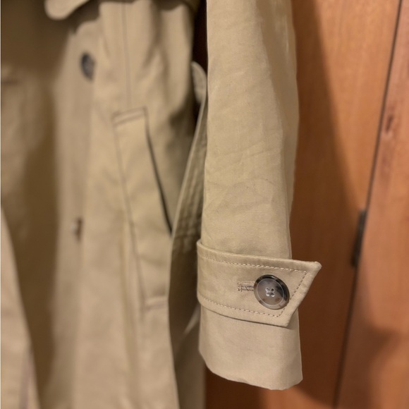 EUC BANANA REPUBLIC TRENCH COAT - Picture 6 of 6